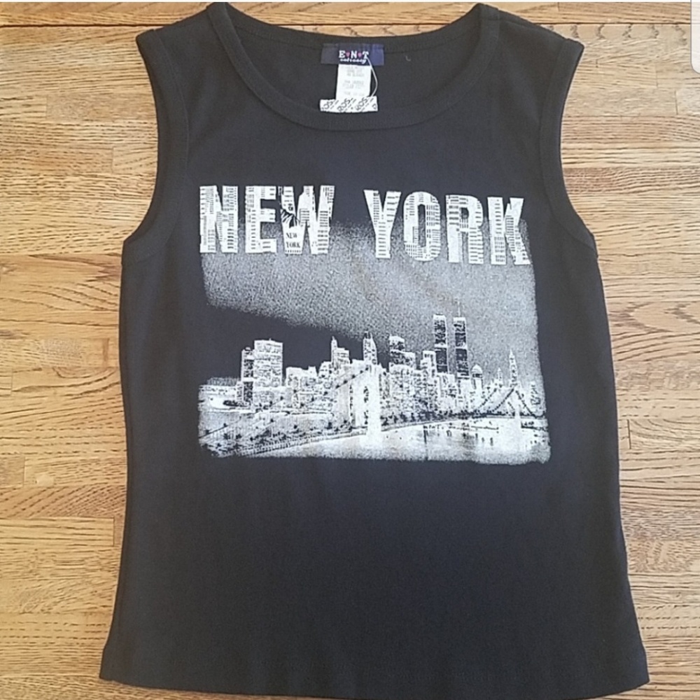 Pre 2001 New York sparkle skyline tank